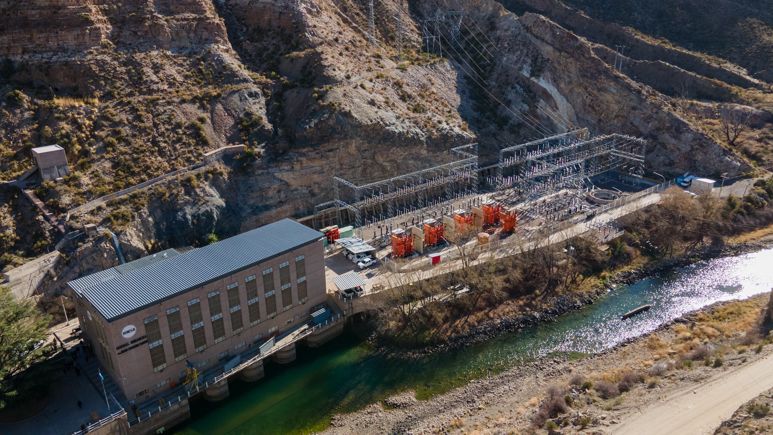 Mendoza asume control del Complejo Hidroeléctrico Los Nihuiles